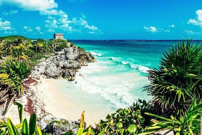 From Riviera Maya: Tulum, Cenote, & Akumal Turtle Swim Trip