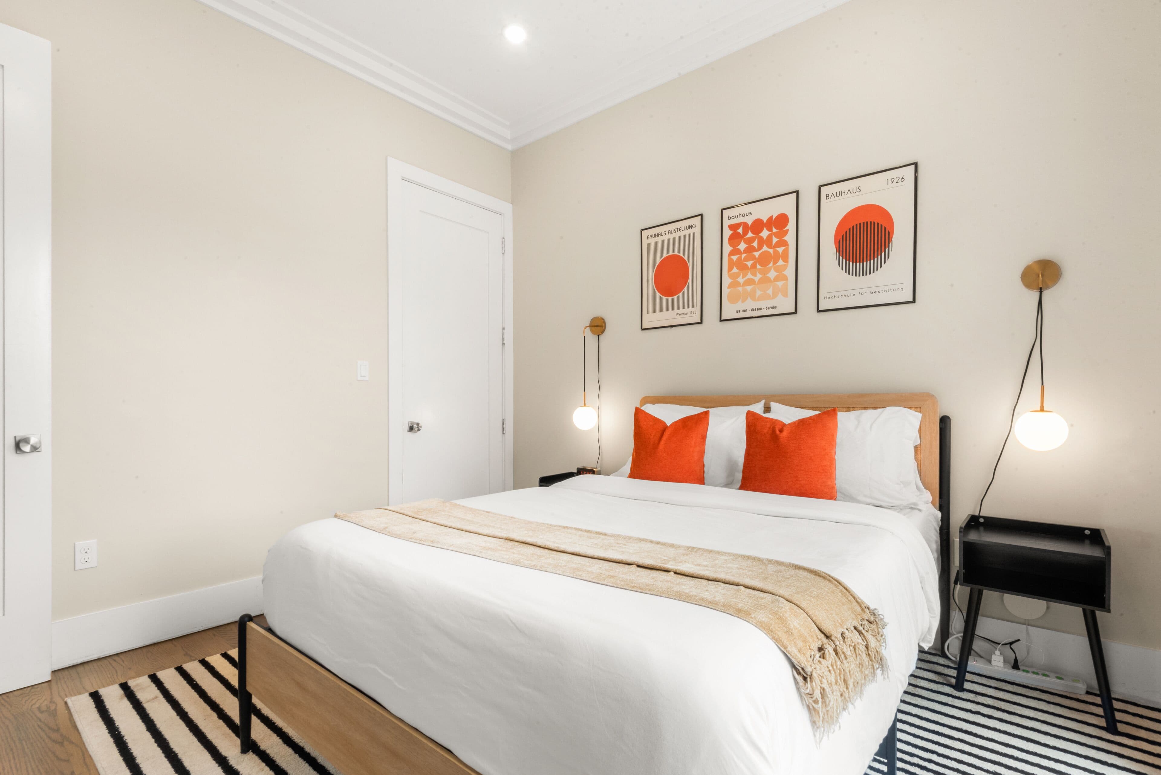 LUX 3BR 2Bath Gem with FREE Parking & Private Rooftop Minutes to NYC!