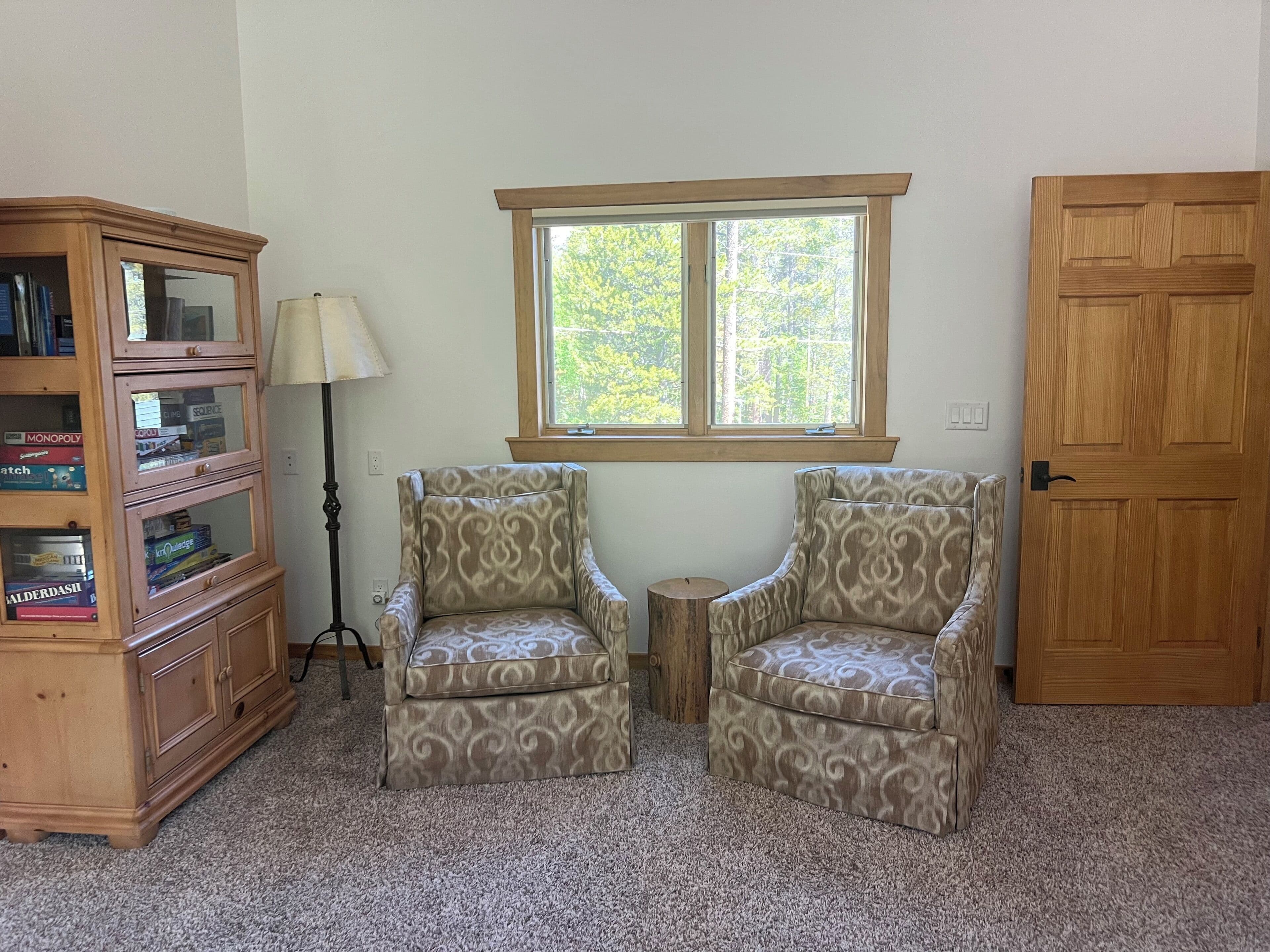 Luxury Log Cabin Home In Private Mountain Setting Just Minutes To Ski & Town