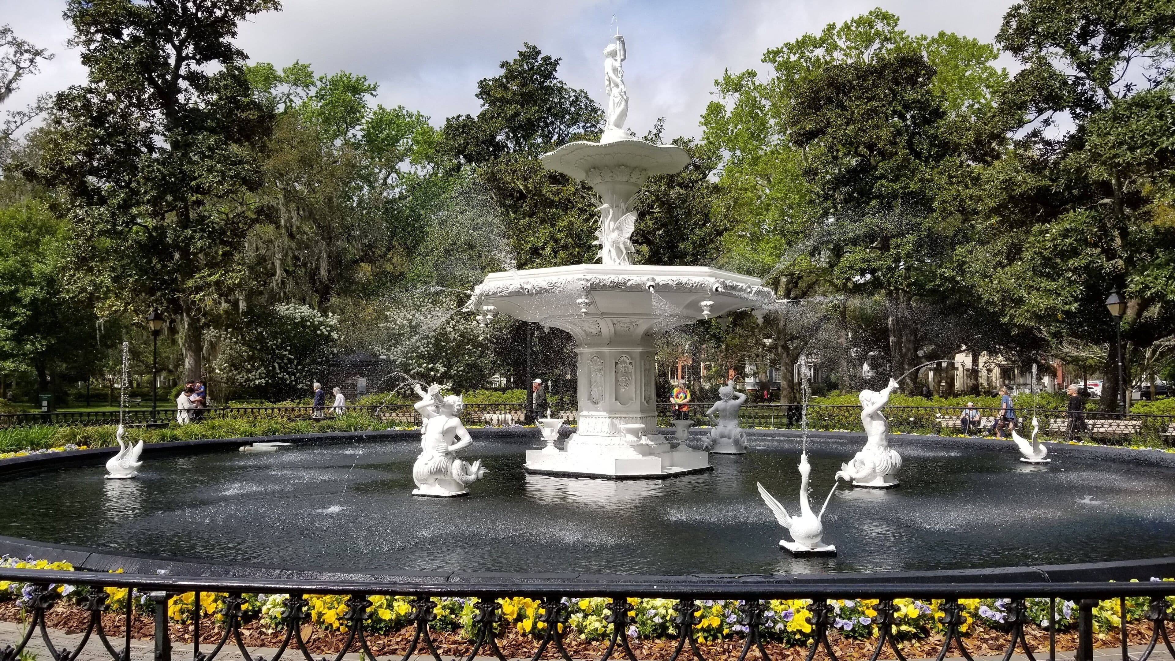 Immaculate Historic District Fast Wifi Free Parking & Cable