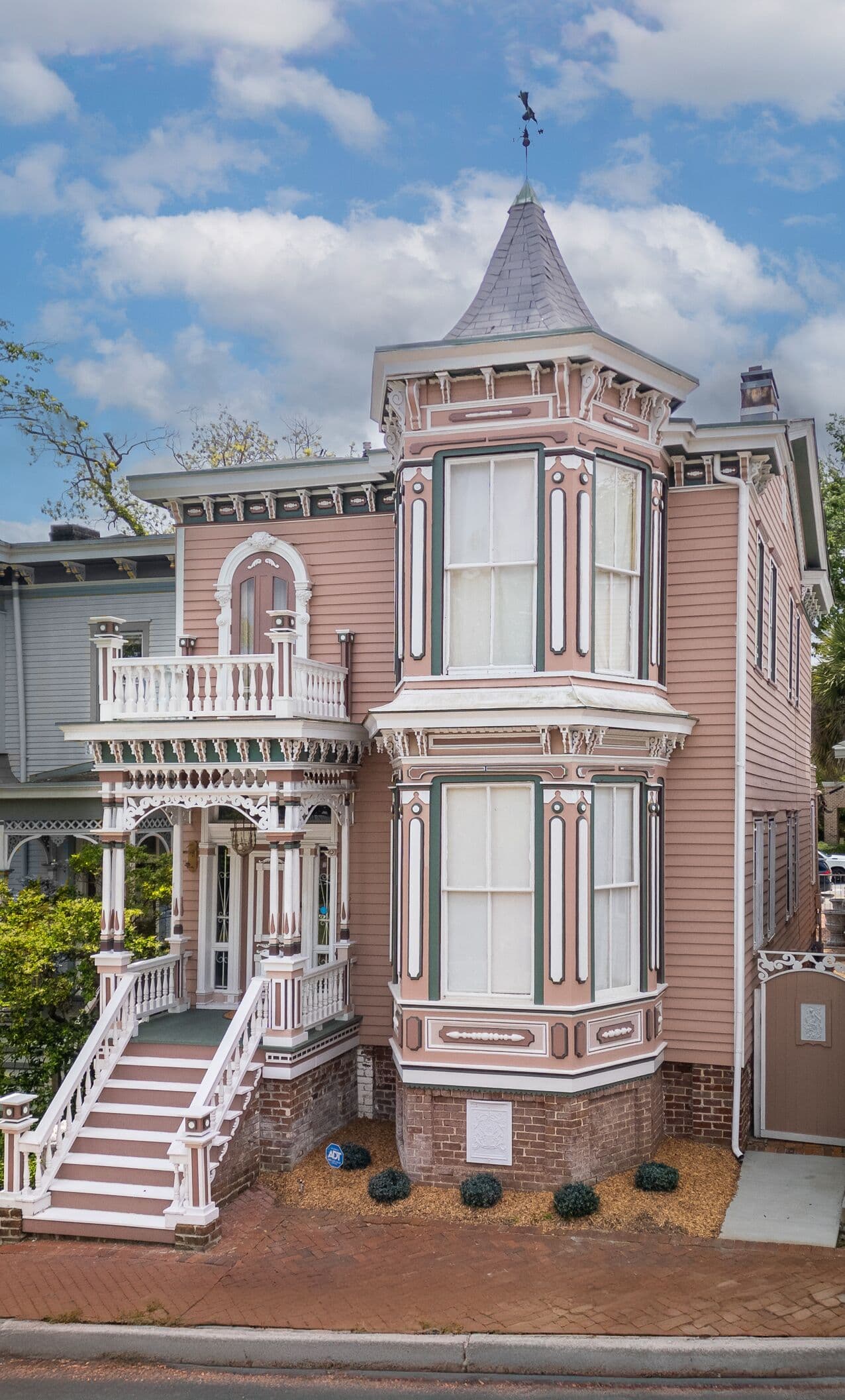 1876 Charming Victorian Home in Savannah's Famed Historic District