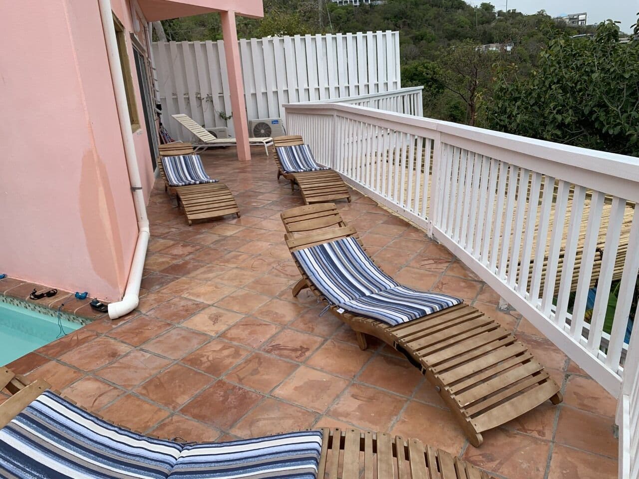 5 bedroom Atlantic Waterfront