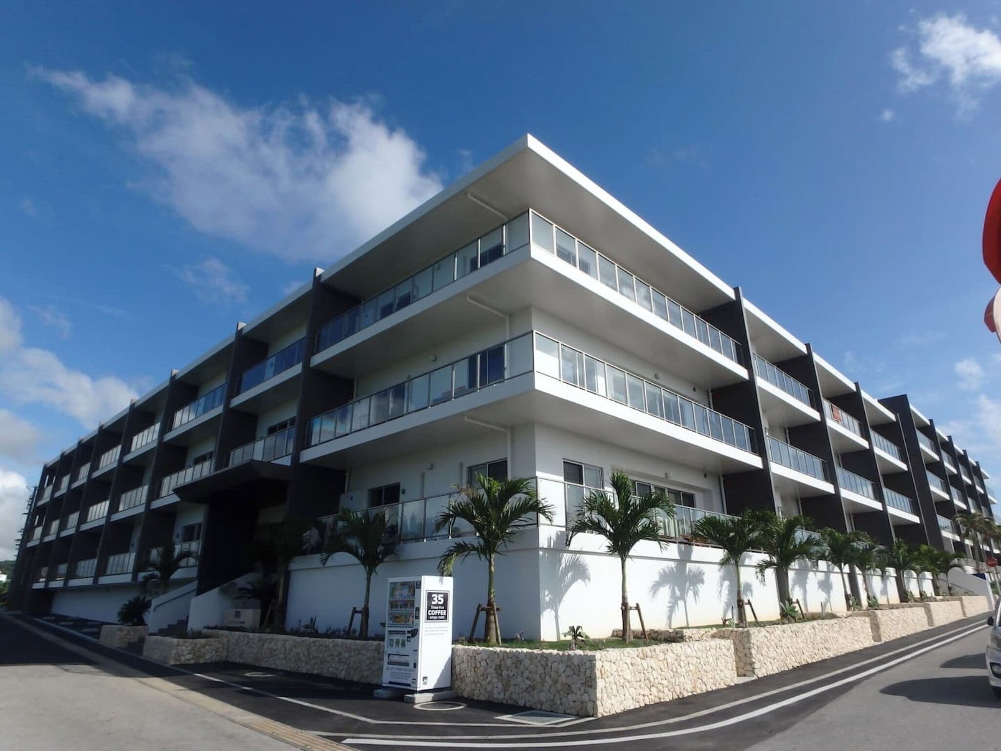 307 Waves seen from the room on the top floor A - 307 / Kunigami-gun Okinawa