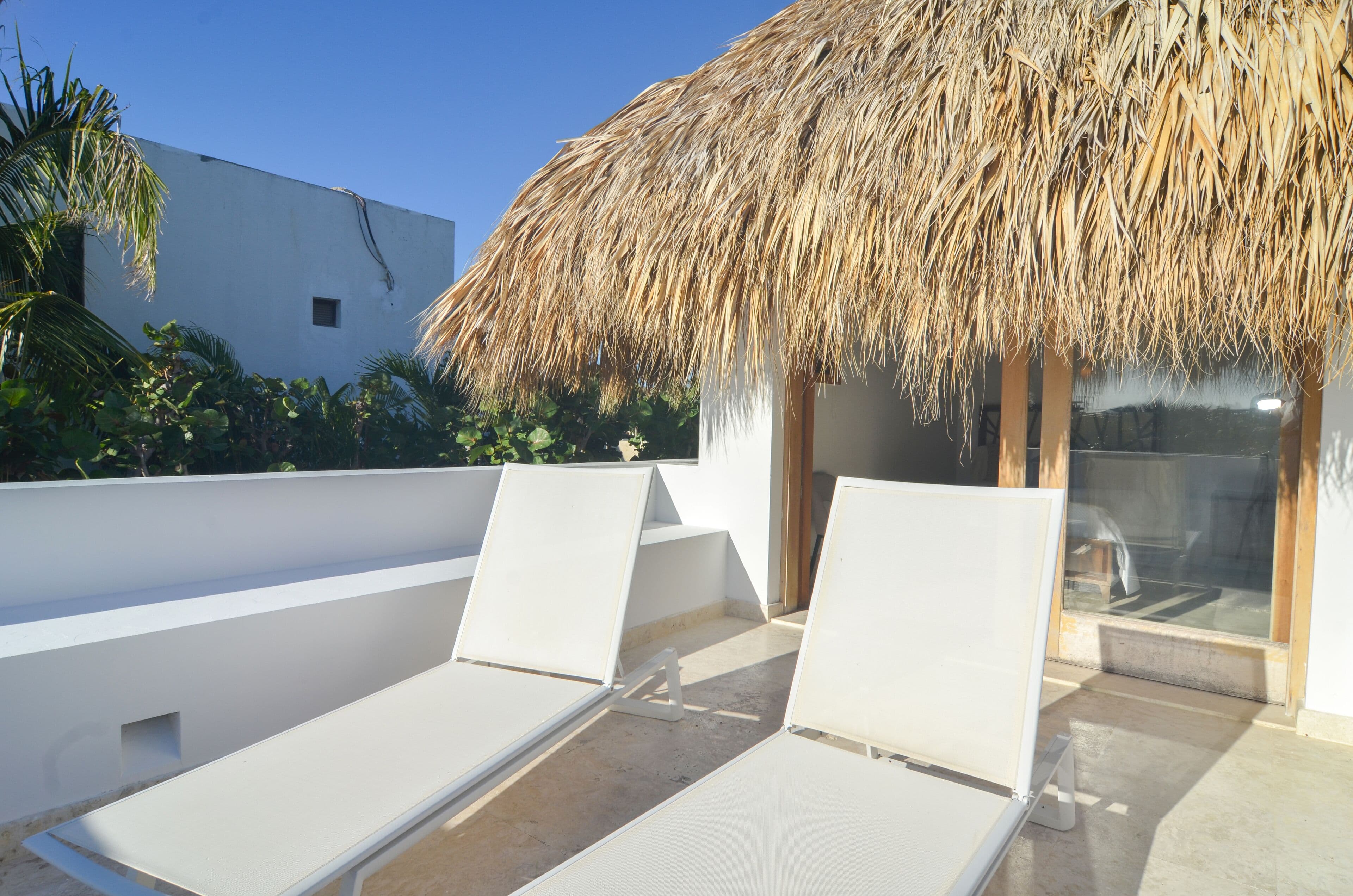 Tropical Golf View Villa. Steps to the ocean with a Gym and Theater-game room.