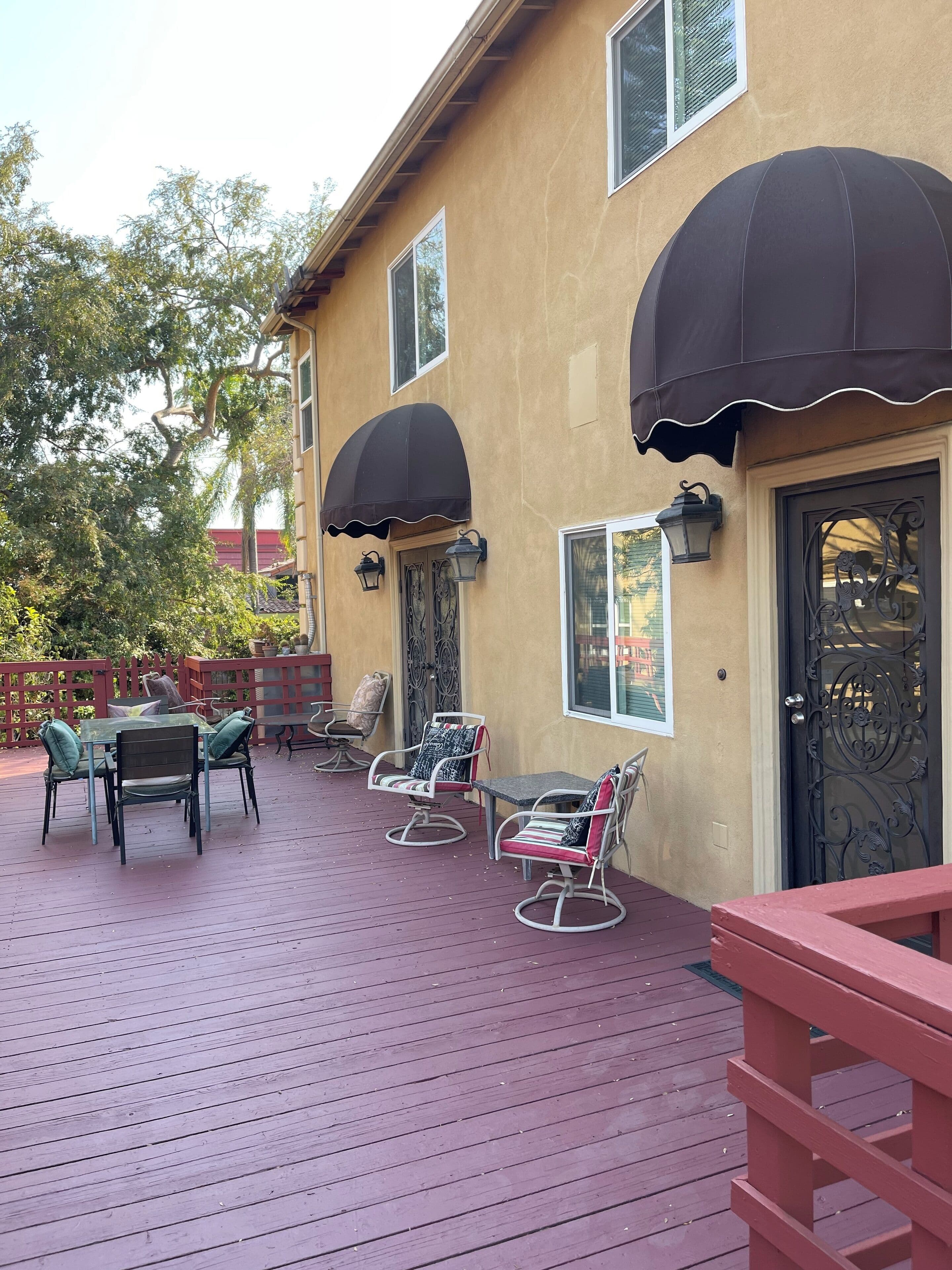 Convenient LA Area HUGE 7 bedroom, 4 baths GORGEOUS HOME
