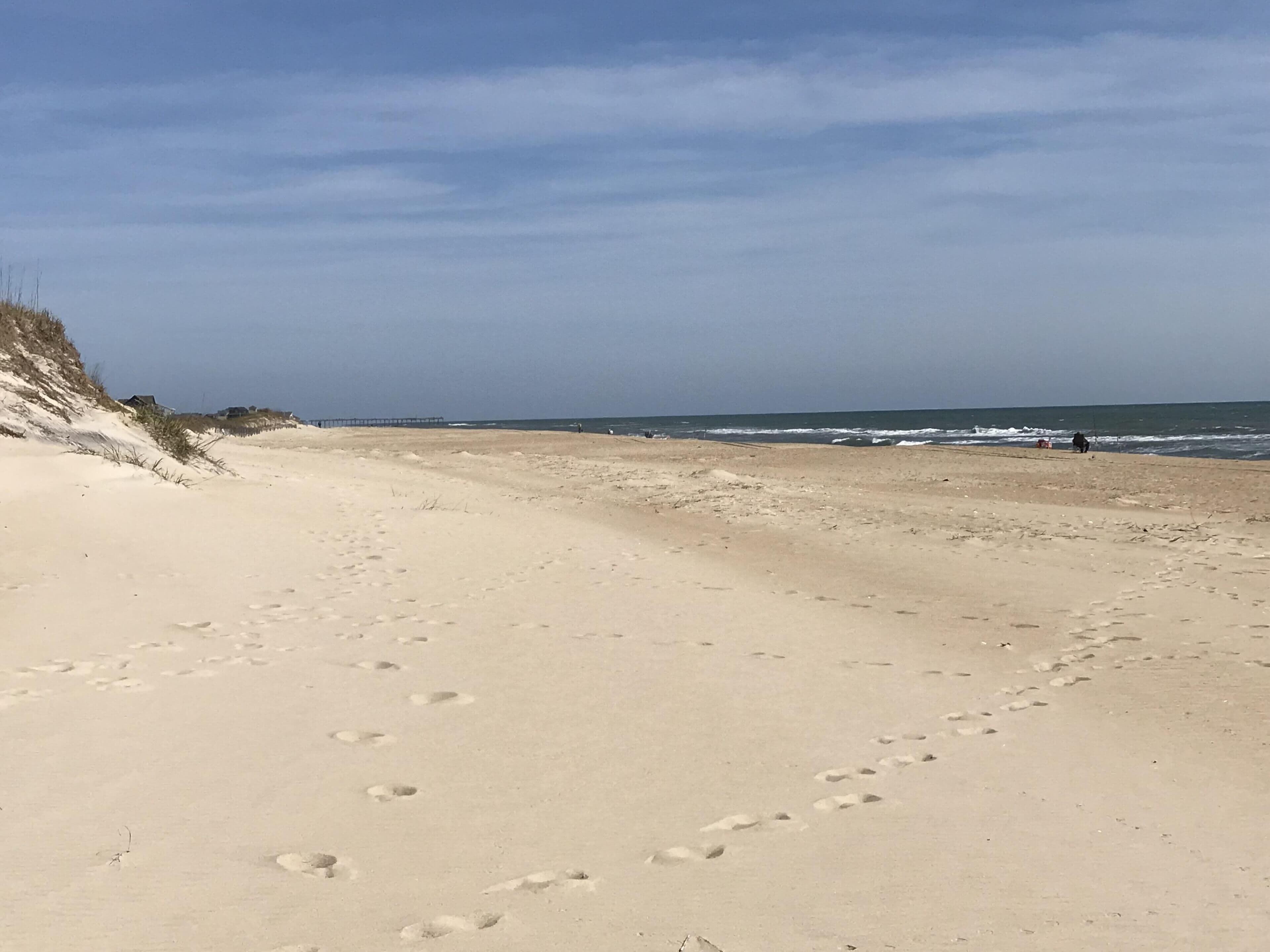 Lovely 3BR 2BA Oceanside Cottage, Hot Tub, Short Walk to Beach